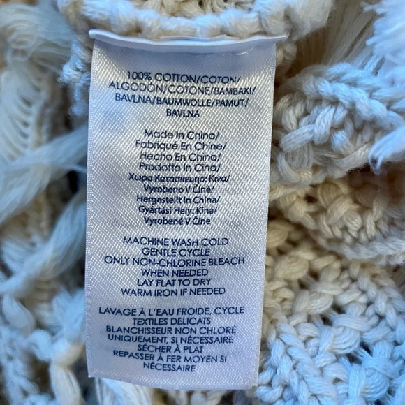 CHAPS Tribal Natural Cream Crochet Fringe Pullover Boho Sweater Size S/M Hippie - Picture 8 of 9